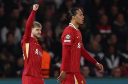 开云体育平台APP-利物浦与巴黎争夺胜利，双雄对决