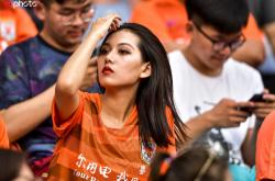 开云体育app-包含快节奏的比赛让球迷们目不暇接的词条