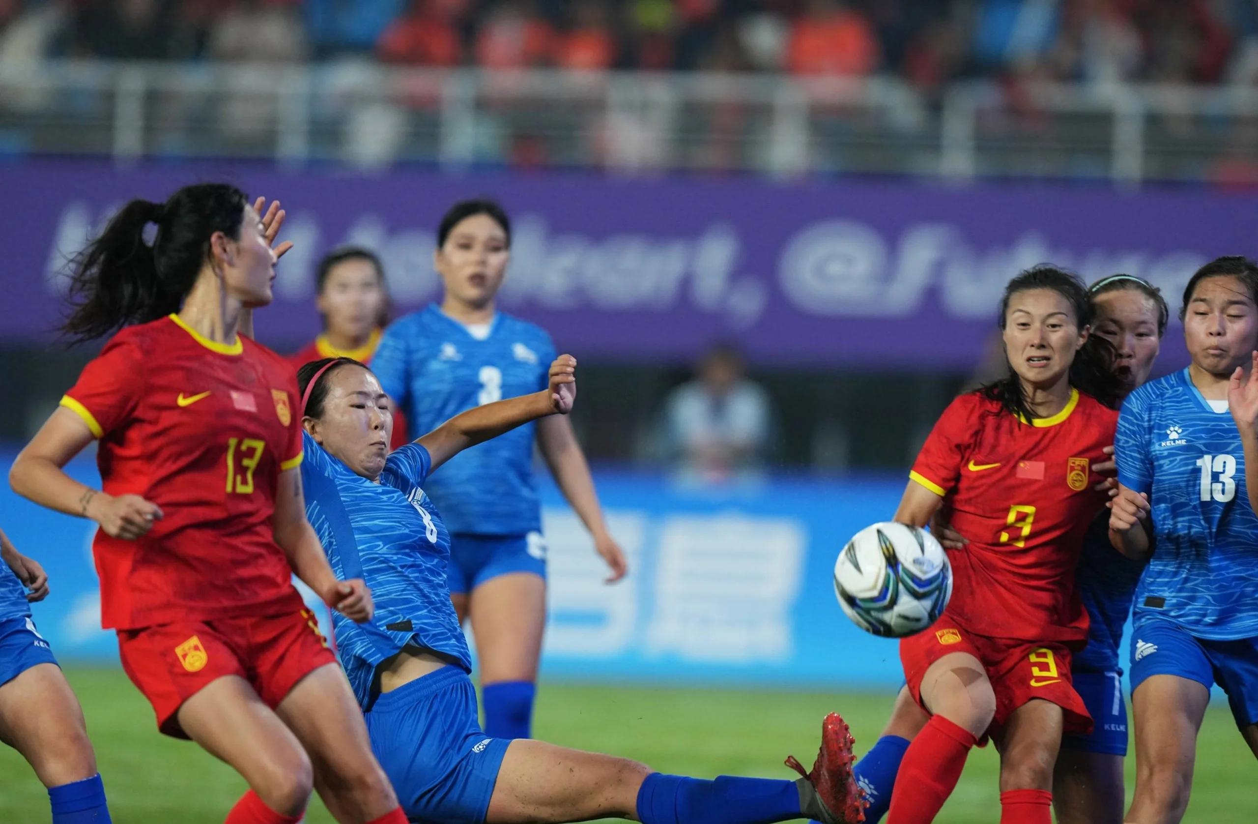中国女足新一届主教练上任，备战重大比赛！