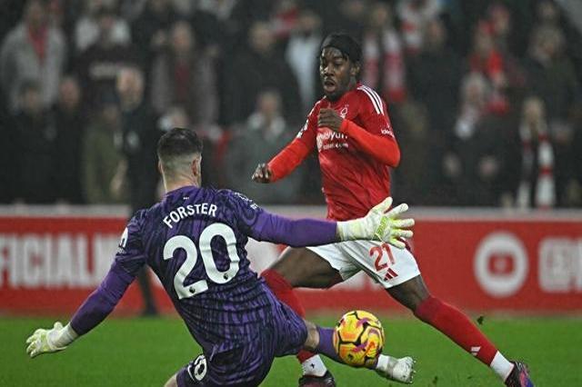 热刺客场失分，欧战席位岌岌可危