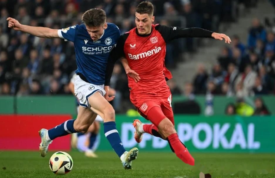 德国球队凭借顽强拼搏晋级半决赛