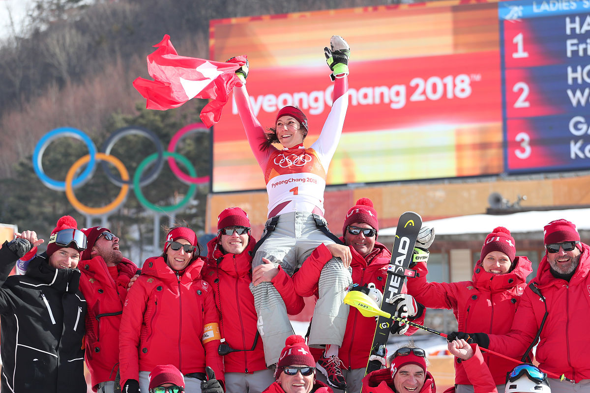 韩国队奋力拼搏，成功取胜晋级