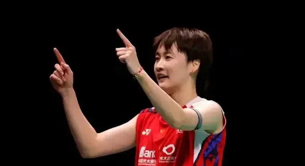 韩国羽毛球队险胜丹麦羽毛球队，马琳爆发神勇的简单介绍