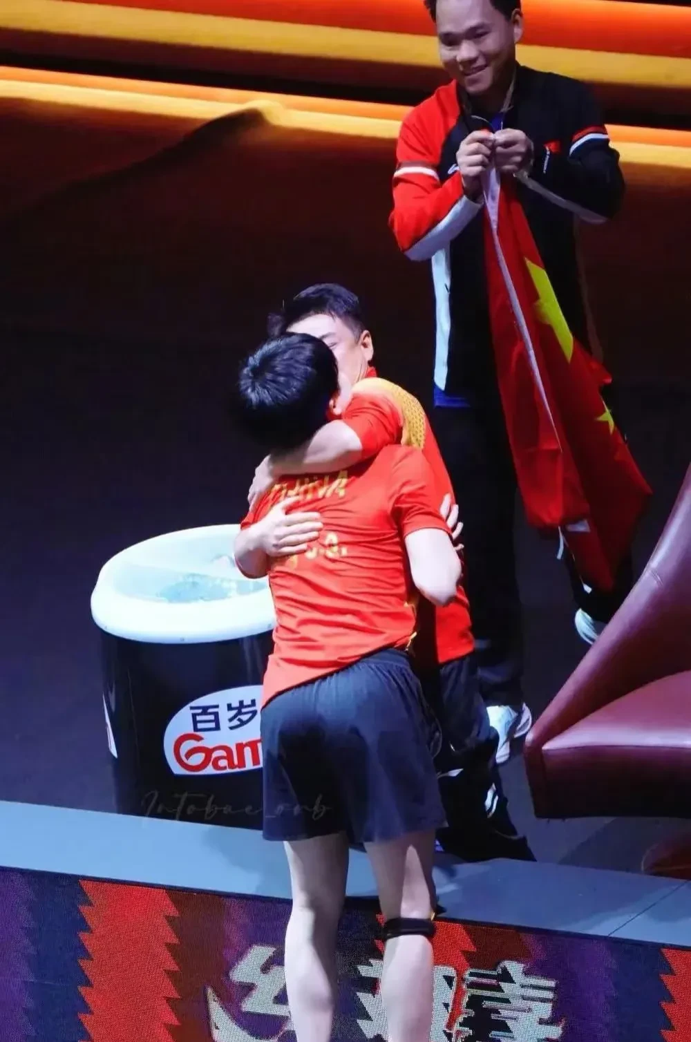 瑞典乒乓球队险胜中国乒乓球队,王皓完成帽子戏法的简单介绍 瑞典乒乓球队险胜中国乒乓球队,王皓完成帽子戏法的简单介绍