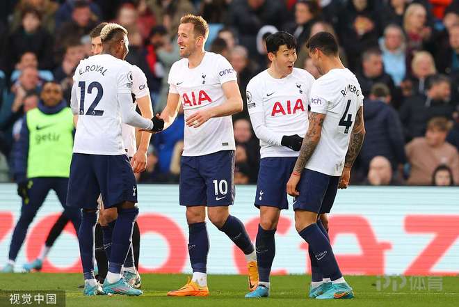 塞内加尔绝杀瑞典,范佩西打破历史纪录的简单介绍 塞内加尔绝杀瑞典,范佩西打破历史纪录的简单介绍