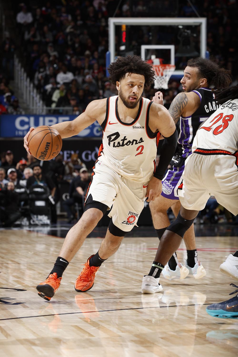 包含快船险胜深圳队,德罗赞关键制胜的词条 包含快船险胜深圳队,德罗赞关键制胜的词条