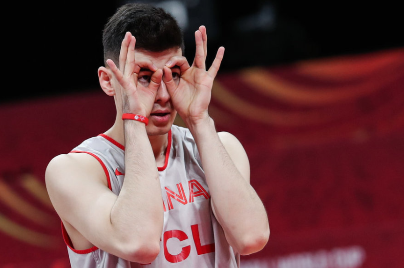 太阳逆转上海队，易建联关键制胜